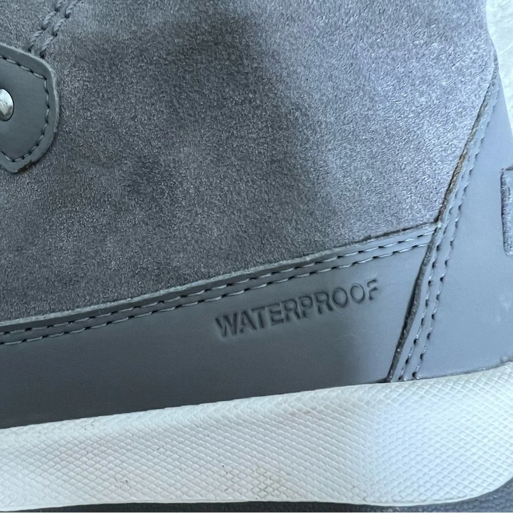 Sorel snow boot waterproof grey pink size 5